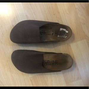 Brand new slipper style Birkenstock!